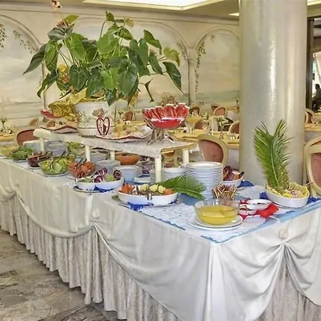 Terme Patria מלון