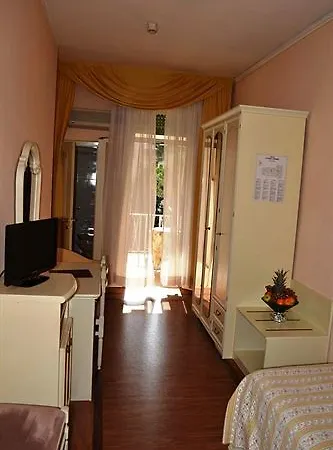 فندق Terme Patria 3*
